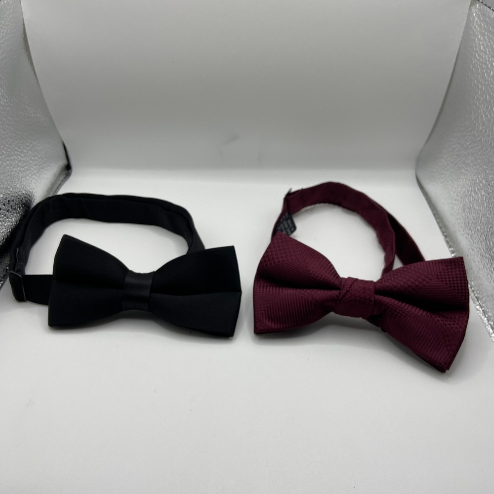 Stacy Adams Pre-Tied Bow Mens Adjustable Burgundy Black Textured Tuxedo Wedding